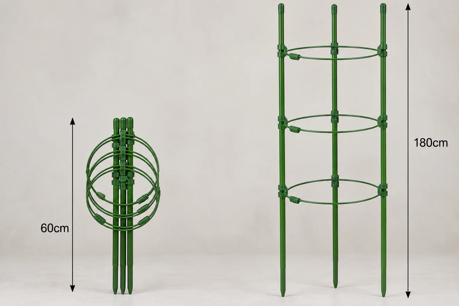 Tuteur tomate Jarditips présente en deux configurations : empile a 60 cm pour rangement et deploye a 180 cm en utilisation, fond studio clair