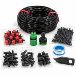 Kit goutte-à-goutte 25 m sur fond blanc