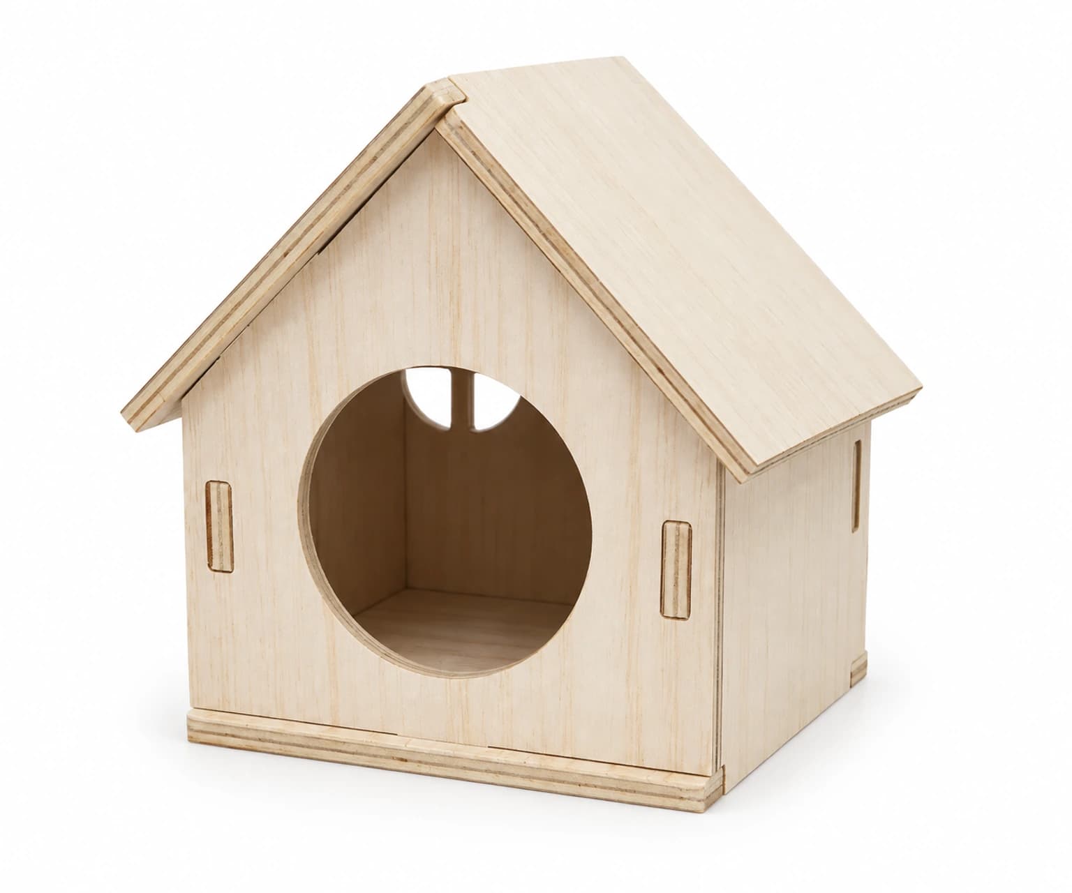 Maison en bois clair pour petit rongeur, face avant à l'entrée ronde sous le toit à deux pans