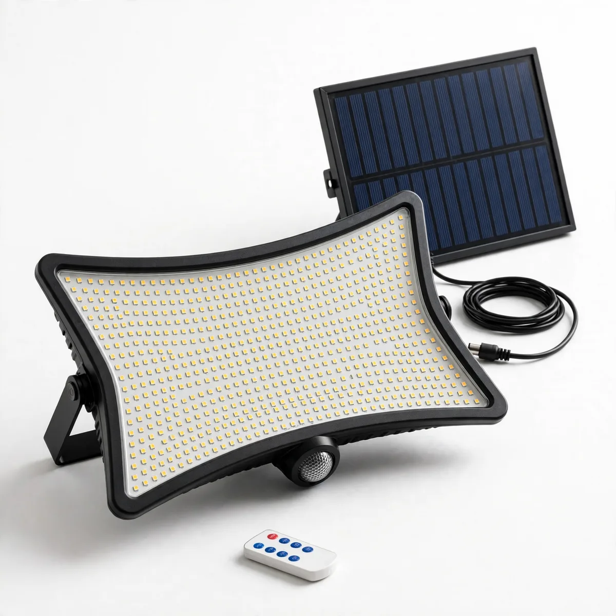 Sur fond blanc, bloc lumineux noir rectangulaire couvert de diodes, panneau solaire séparé relié par son câble, et télécommande posée à côté