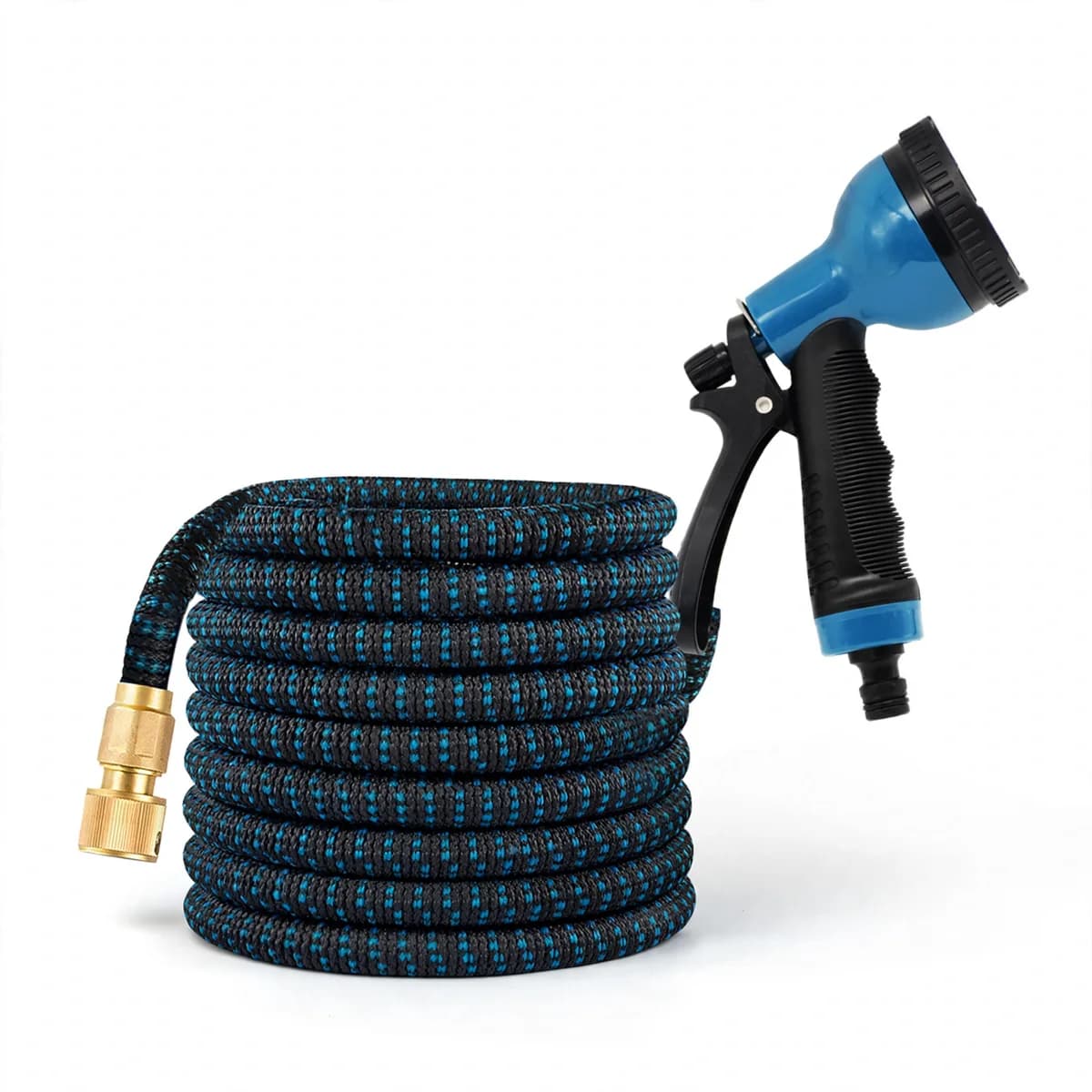 Tuyau extensible bleu et noir avec ses embouts en laiton et son pistolet